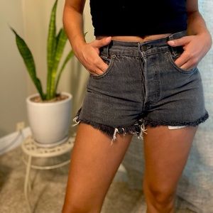 Vintage Grey Levi’s Denim Shorts